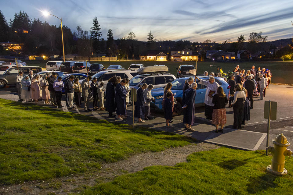 2026-StMary-EasterVigil (20 of 215).jpg